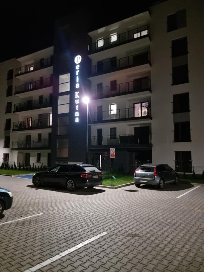 Апартаменти Perlowy Кутно